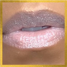 Load image into Gallery viewer, "See Through" Lipgloss Topper